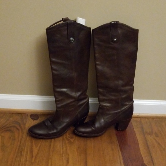 Frye Shoes - Frye brown leather boots